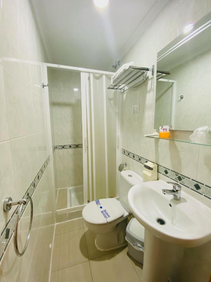 Hostal L'Anfora เดเนีย ภายนอก รูปภาพ